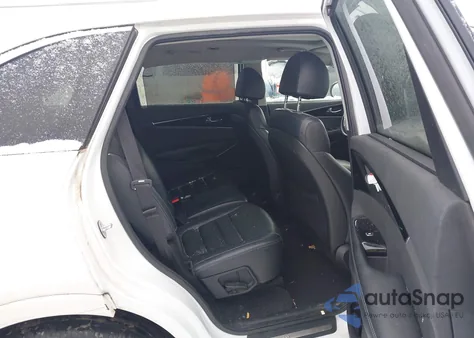 2018 Kia Sorento 3.3L Sx from USA, damaged, VIN 5XYPKDA5XJG395309